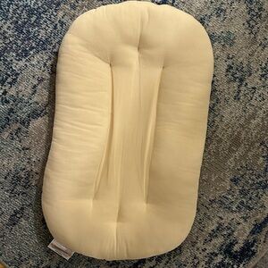 Snuggle Me Infant Lounger
